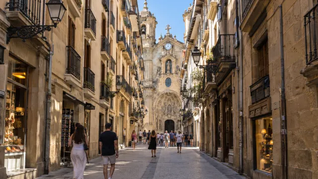 Santa María del Coro Basilica at the end of Calle Mayor in San Sebastián